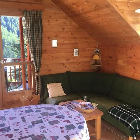 Le Cubet Hameau Des Chazals Nevache Hautes Alpes Exteriör bild