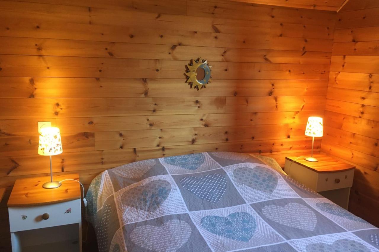 Le Cubet Hameau Des Chazals Nevache Hautes Alpes Exteriör bild