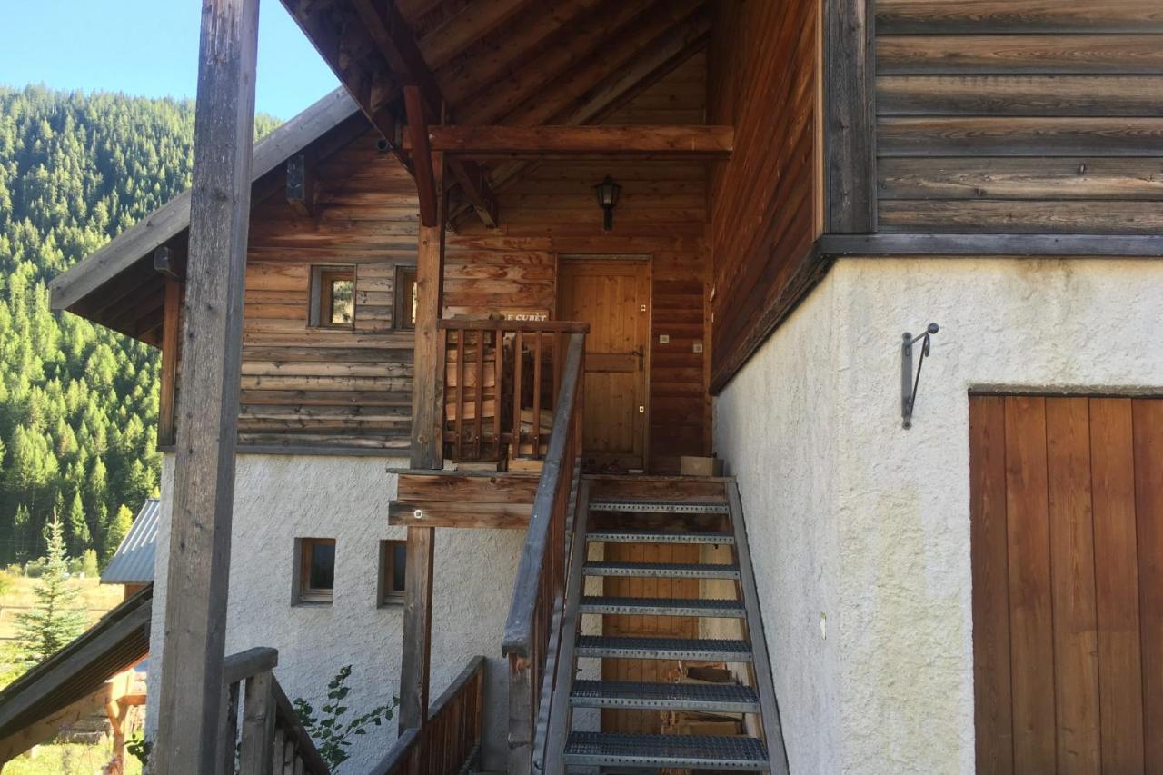 Le Cubet Hameau Des Chazals Nevache Hautes Alpes Exteriör bild